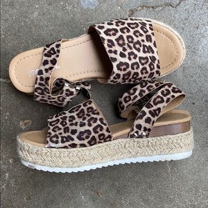 Cheetah print platform sandals